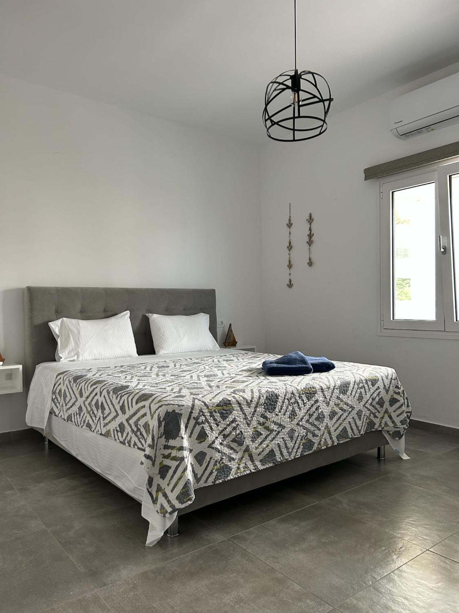 Mira Sea View Residence Ханья Экстерьер фото